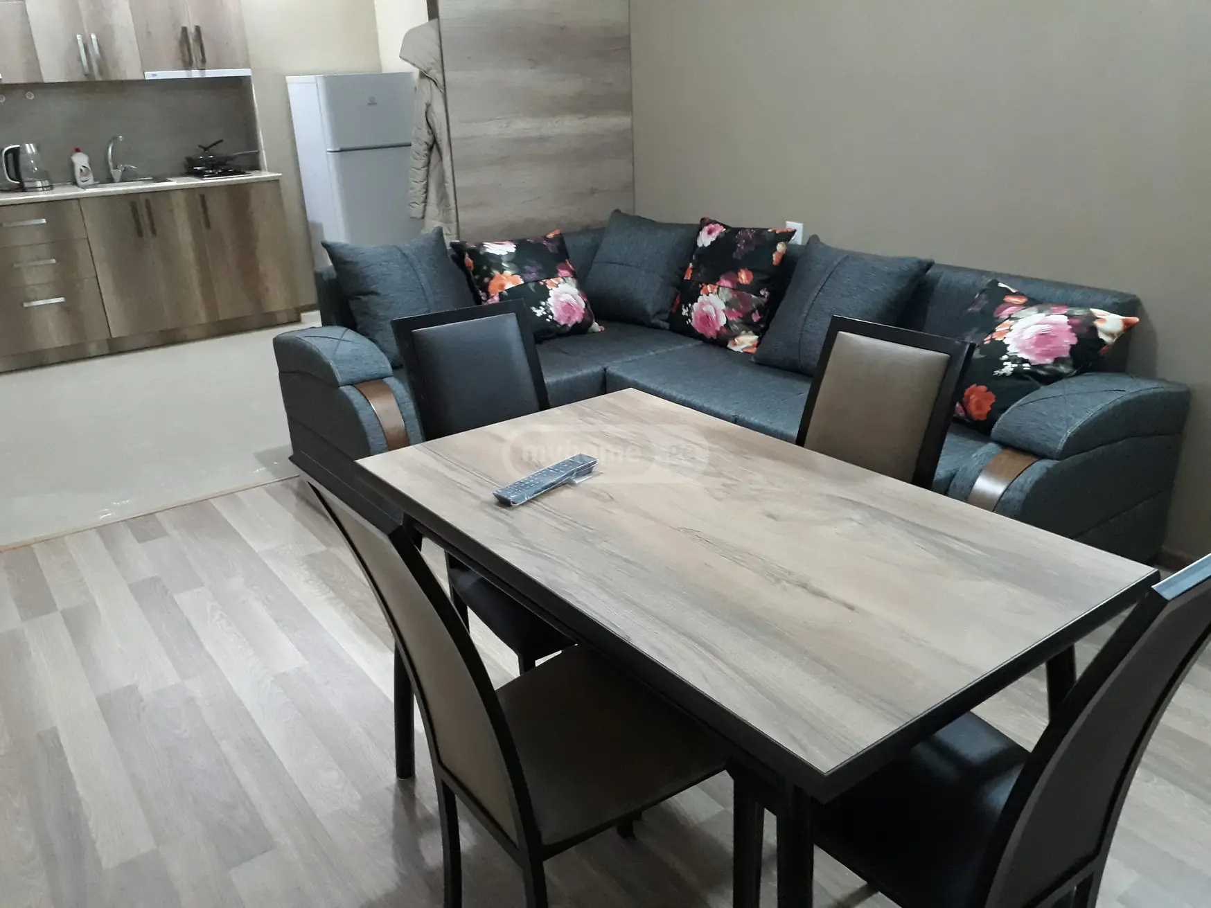 For Rent 2 Room Apartment Bakurianshi, 3 of 12