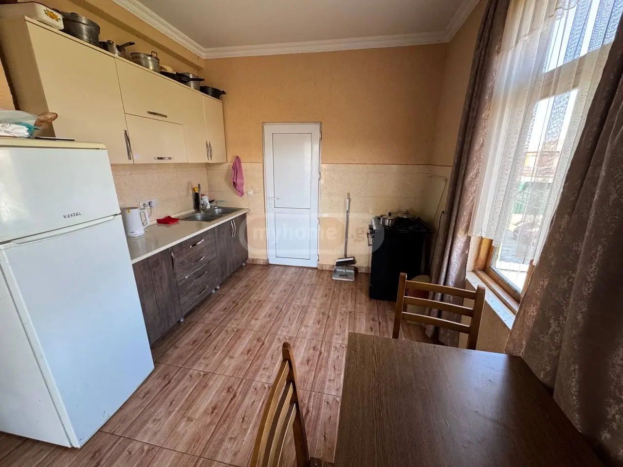 For Sale 8 Room Private House Zestaponshi view 8