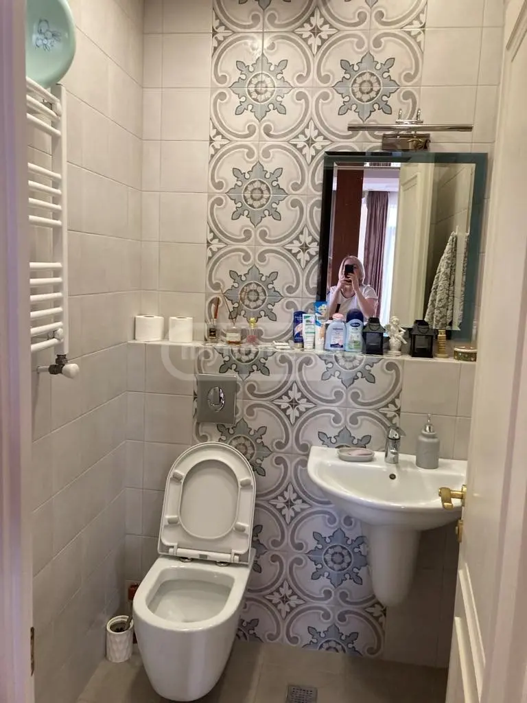 For Sale 4 Room Apartment, 9 of 10