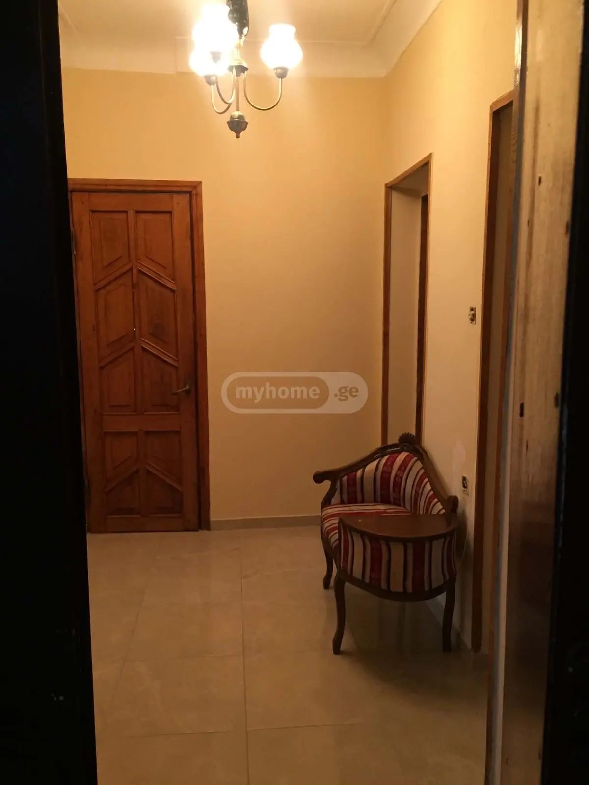 For Rent 4 Room Apartment Potshi view 5