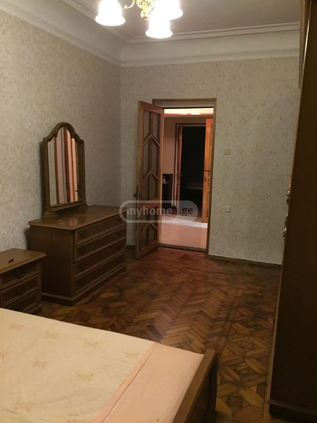 For Rent 4 Room Apartment Potshi view 1