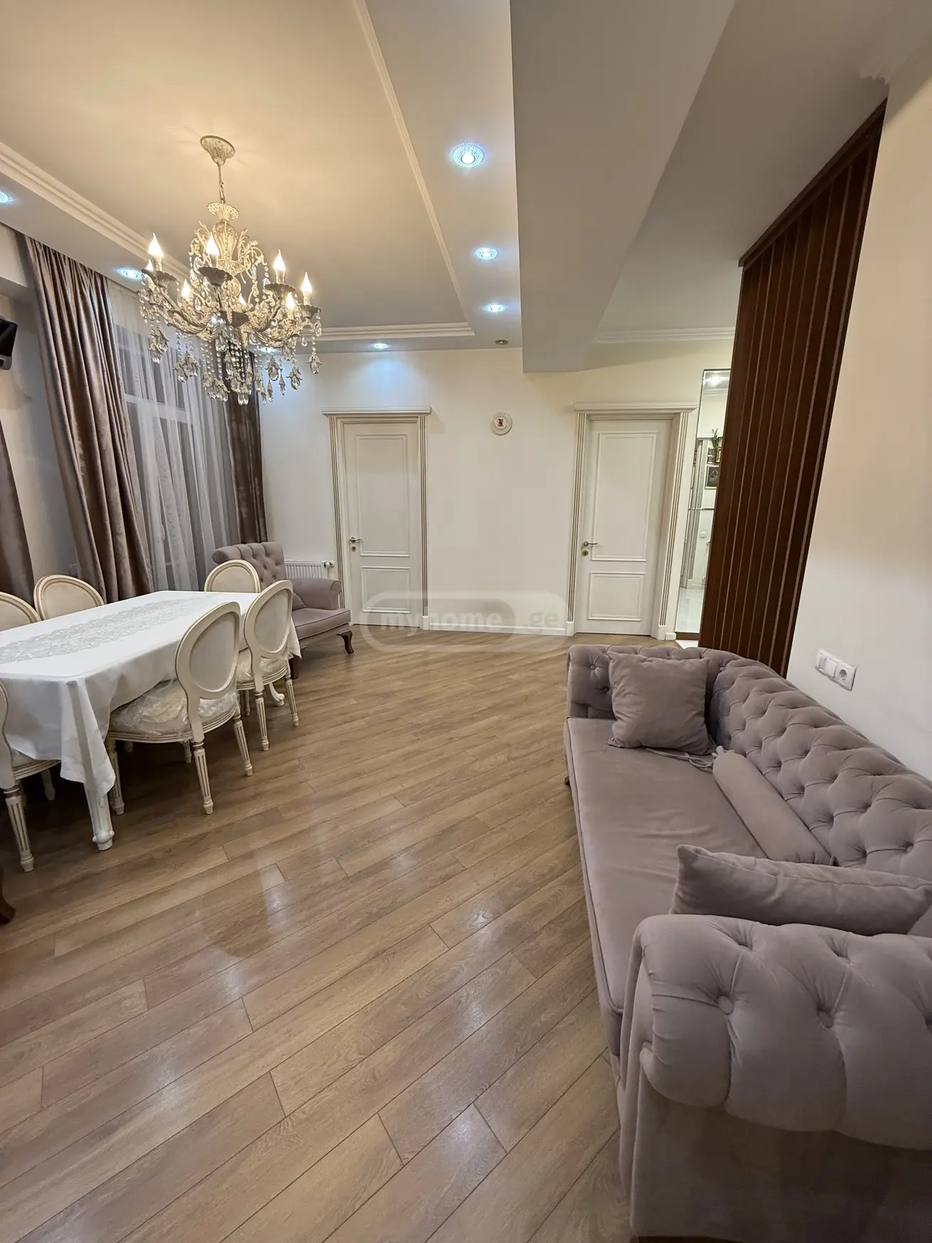 For Sale 4 Room Apartment, 6 of 10