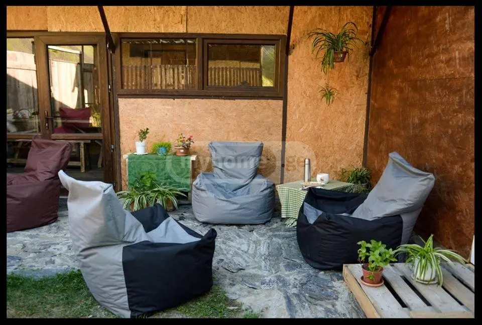 Daily Rent 3 Room Country House Qazbegshi view 1