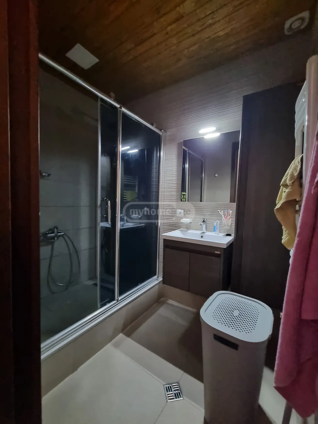 For Sale 5 Room Apartment, 10 of 12