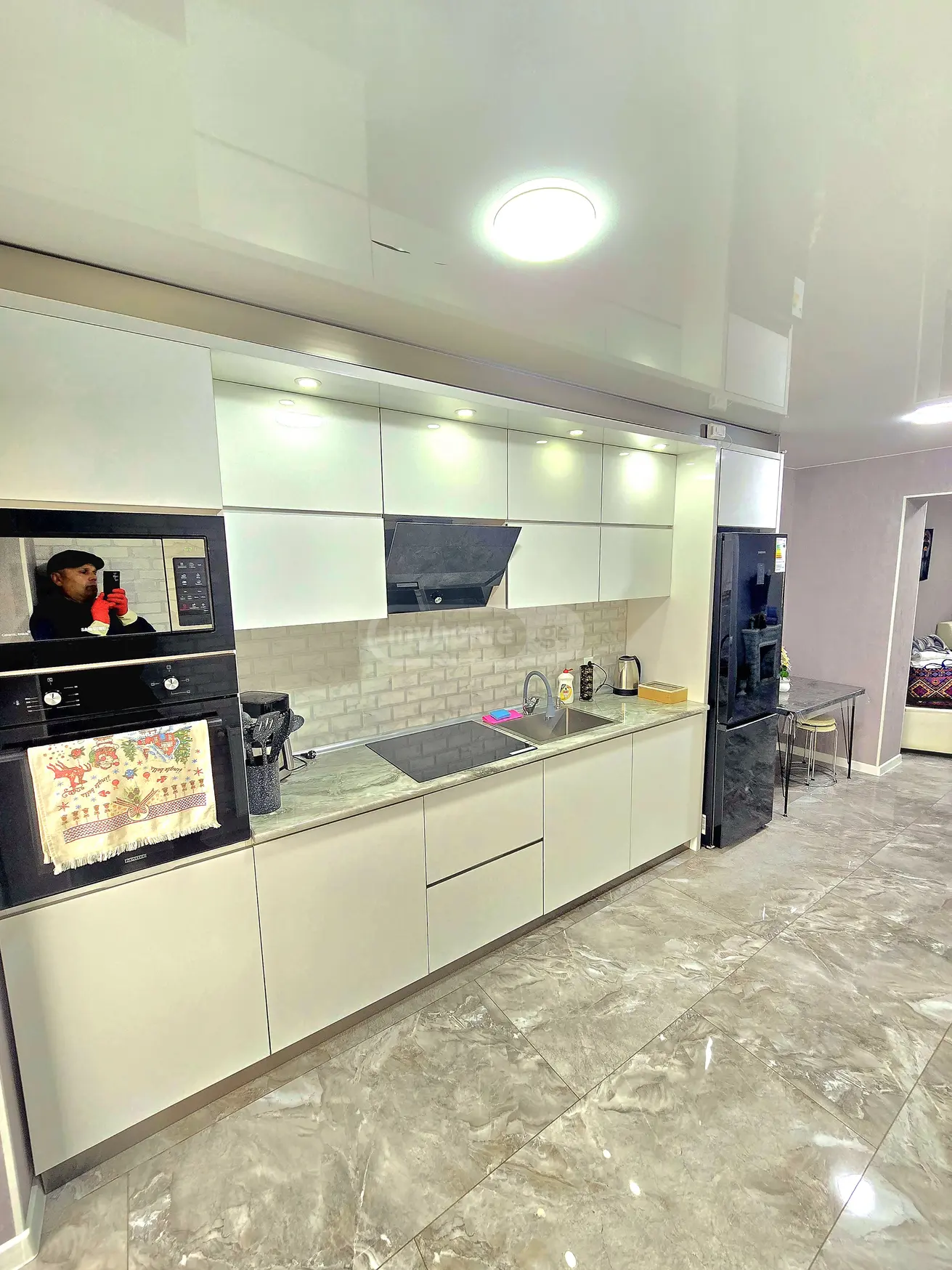 Daily Rent 3 Room Apartment Kutaisshi view 6