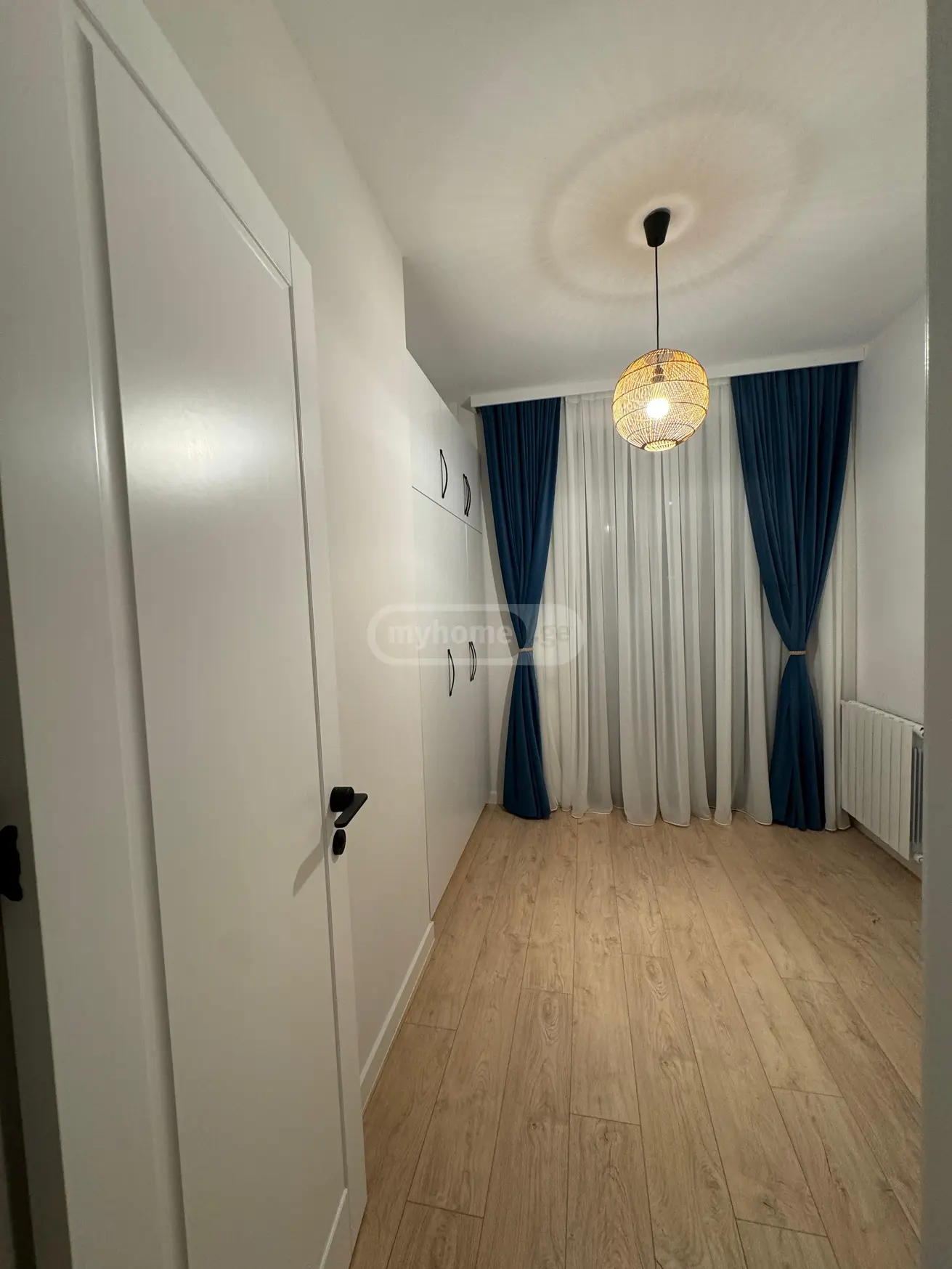 For Rent 3 Room Apartment, 7 of 11