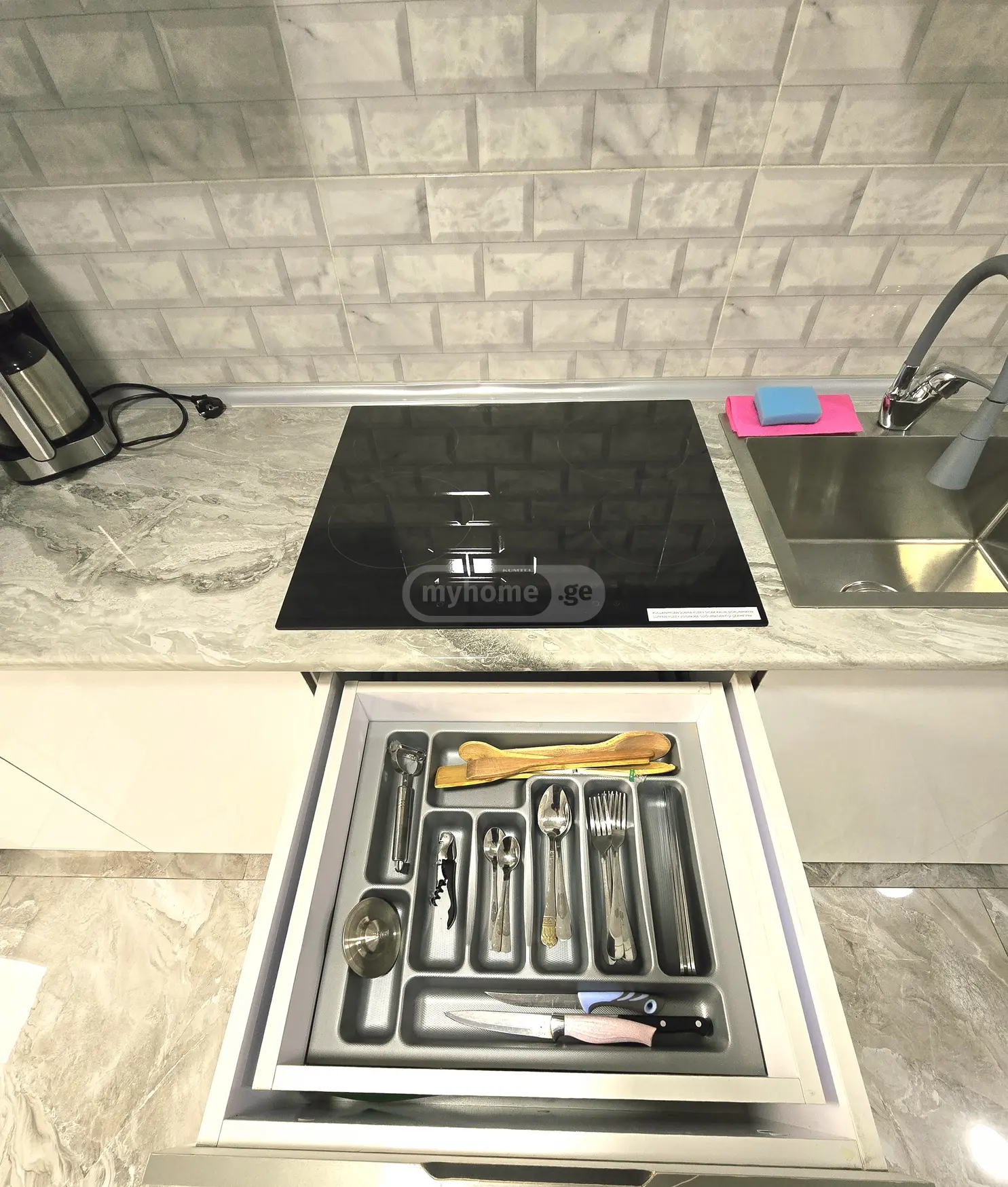 Daily Rent 3 Room Apartment Kutaisshi view 5