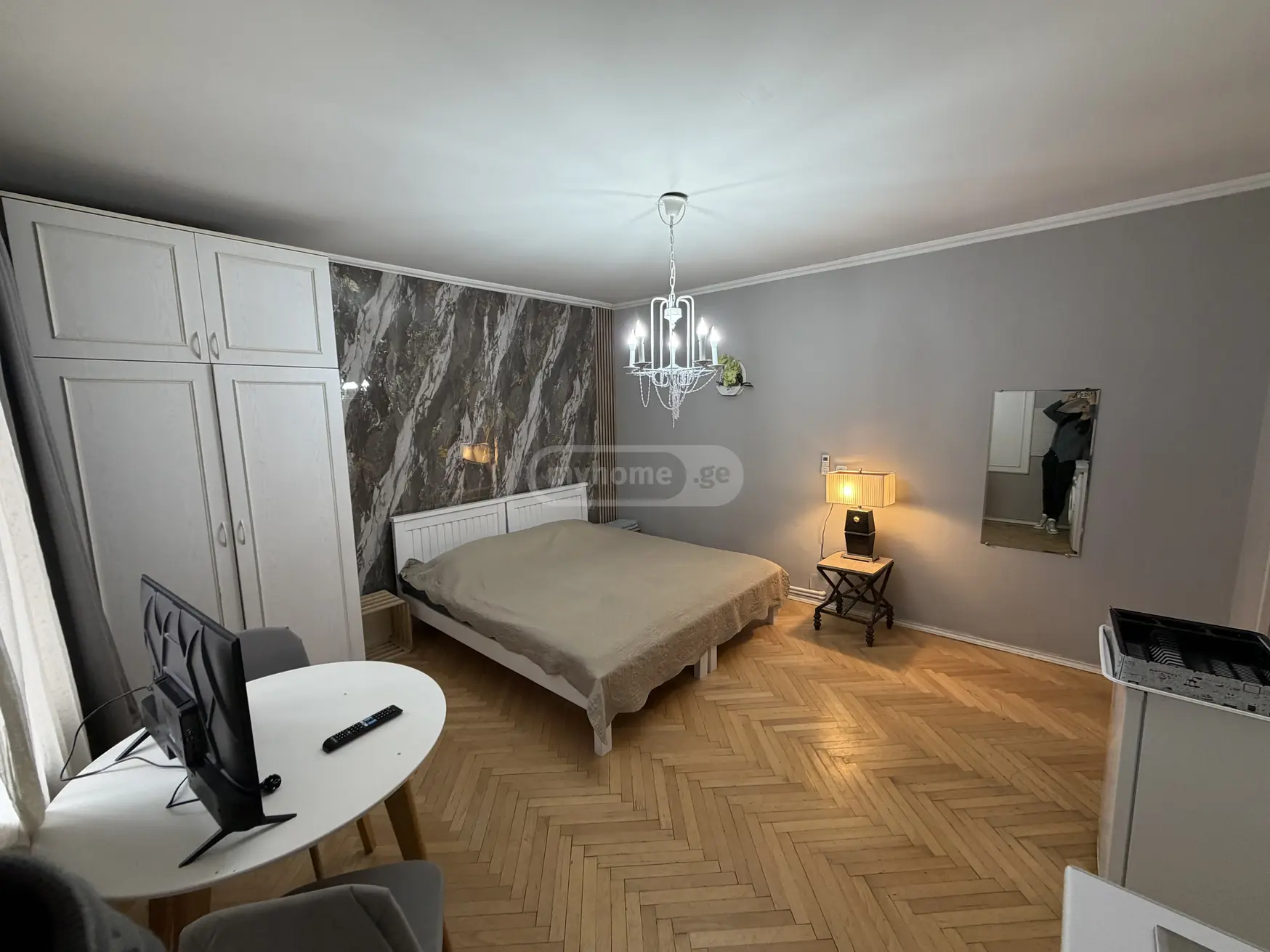 Daily Rent 1 Room Apartment Veraze view 2