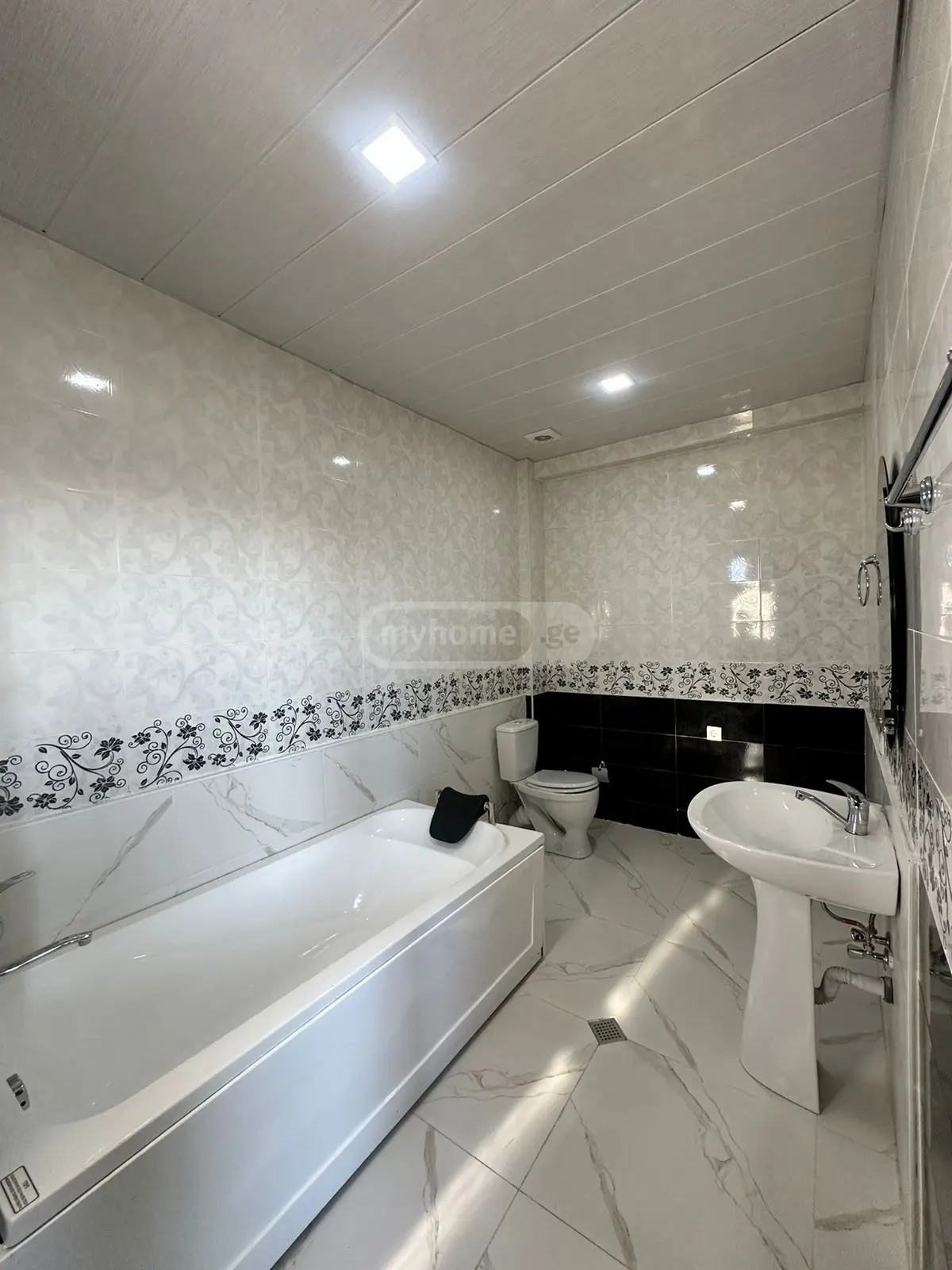 For Sale 8 Room Private House San. Zonashi, 8 of 12