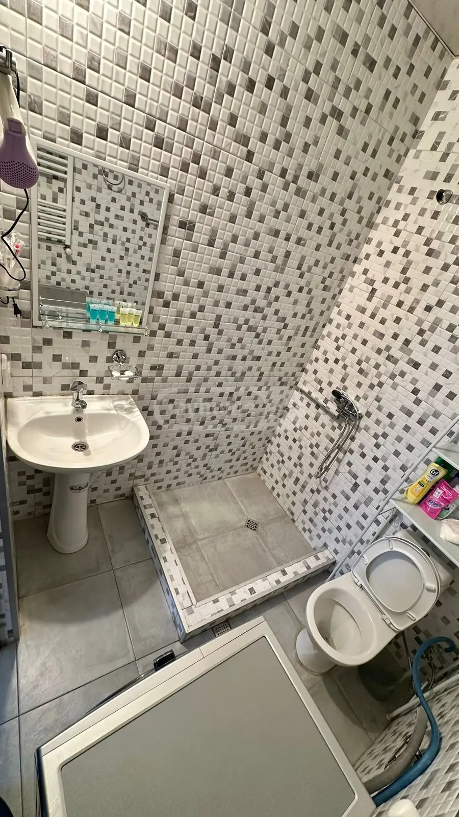 Daily Rent 3 Room Private House Chughuretshi, 5 of 11