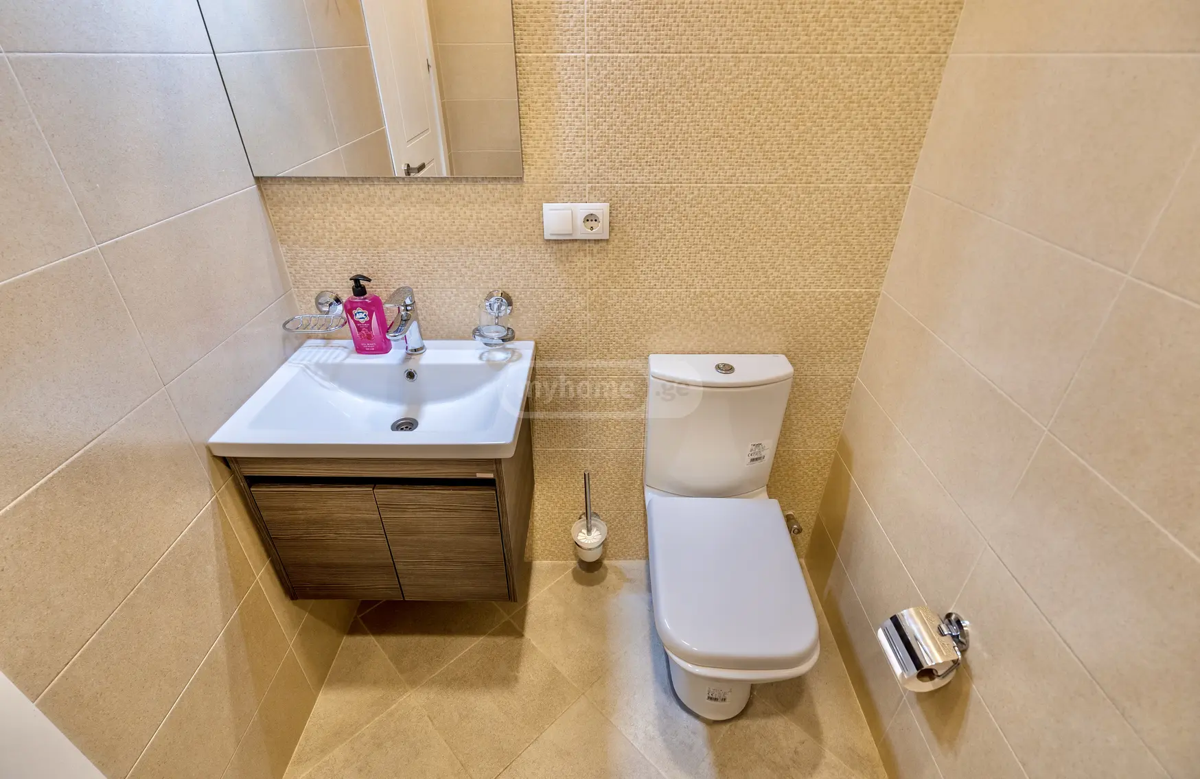 Daily Rent 3 Room Apartment Gudaurshi, 10 of 12