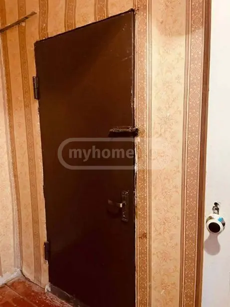 For Sale 2 Room Apartment Kutaisshi view 3