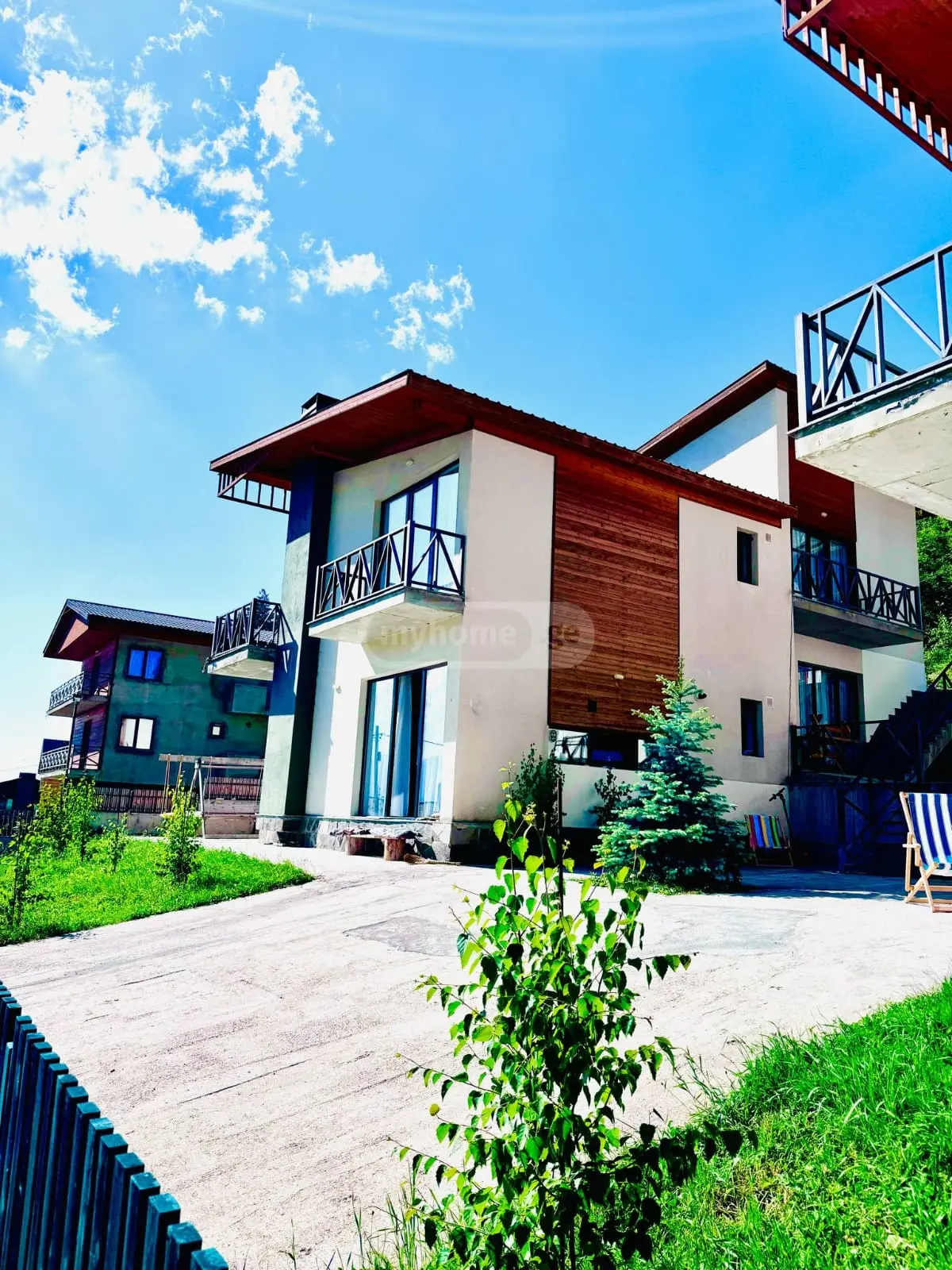 Daily Rent 3 Room Private House Bakurianshi, 1 of 12