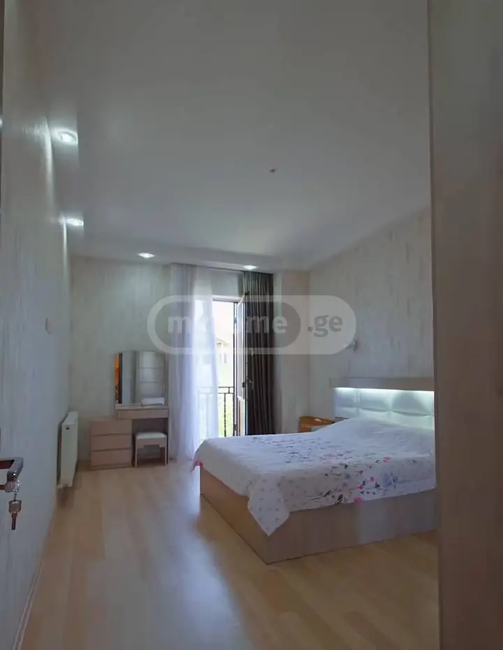 For Sale 7 Room Country House, 2 of 12