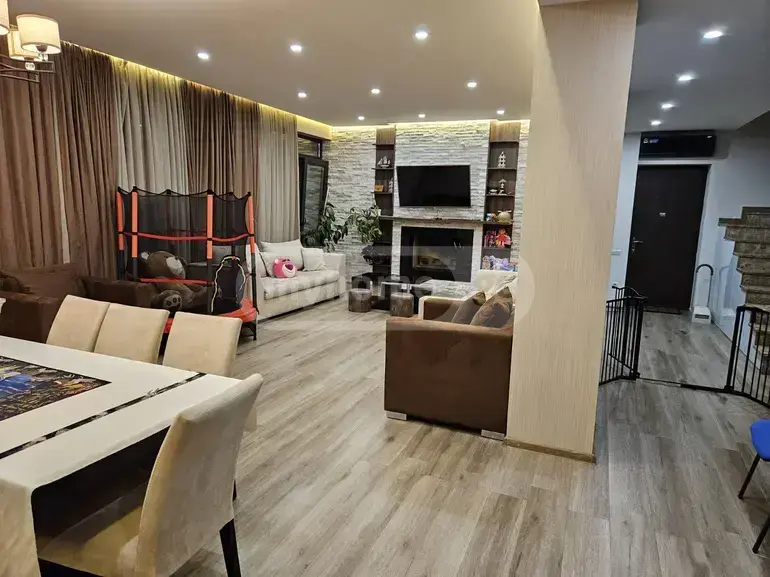 For Rent 9 Room Private House Lisze, 6 of 12