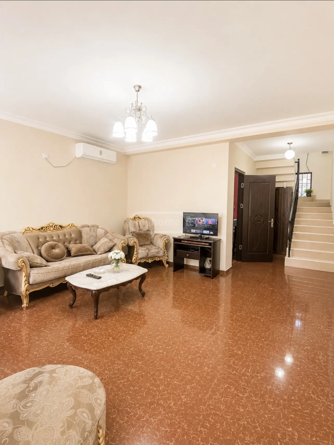 Daily Rent 10+ Room Sastumro Kobuletshi, 4 of 12