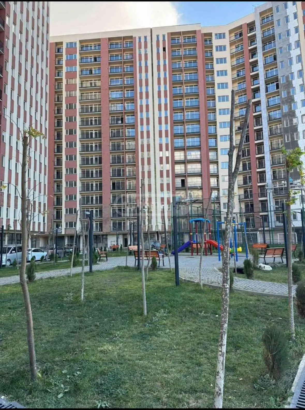 For Sale 2 Room Apartment, 1 of 5