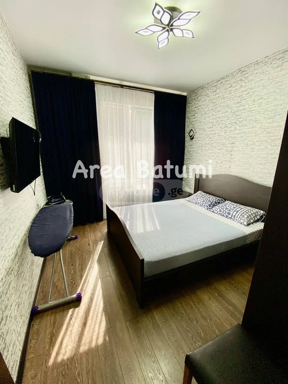 For Rent 2 Room Apartment view 3