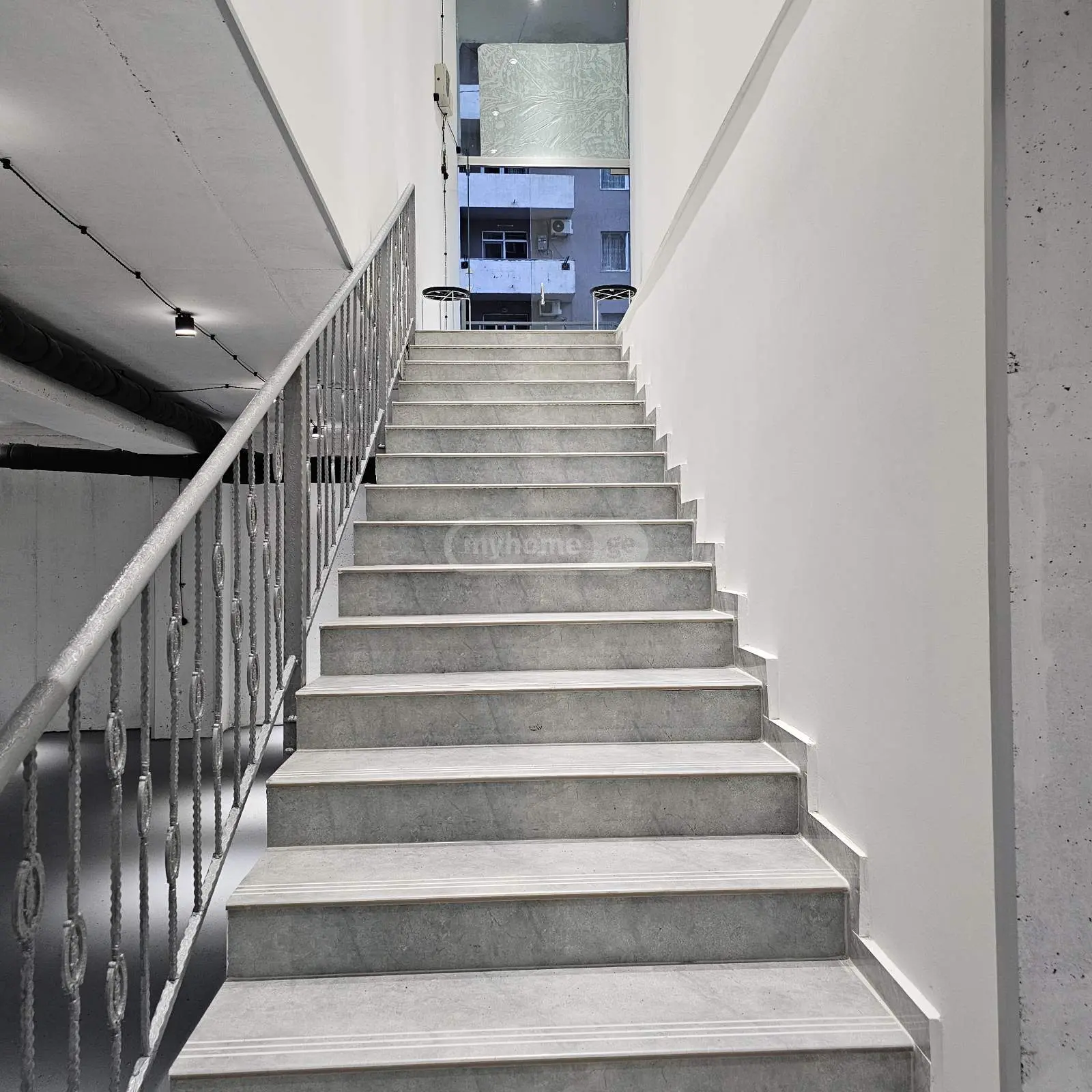 For Sale Savachro Commercial Space In Batumi view 8