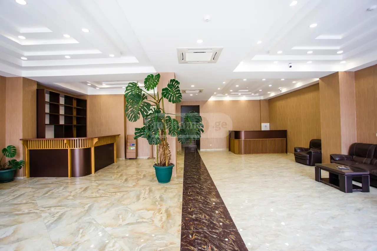 For Sale 10+ Room Sastumro In Batumi view 2