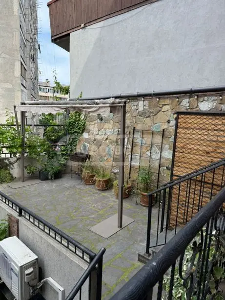 For Sale 10+ Room Private House In Saburtalo, 11 of 12