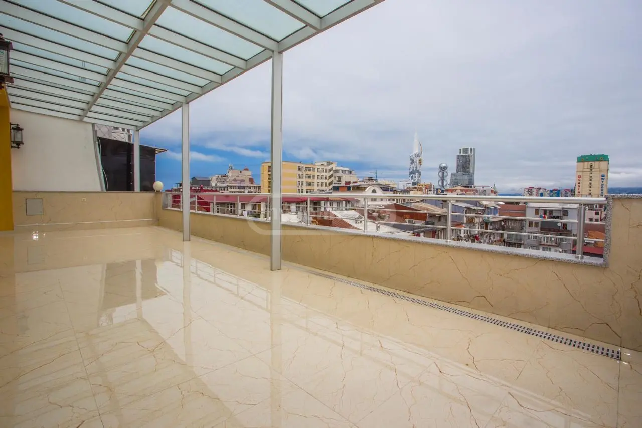 For Sale 10+ Room Sastumro In Batumi view 10
