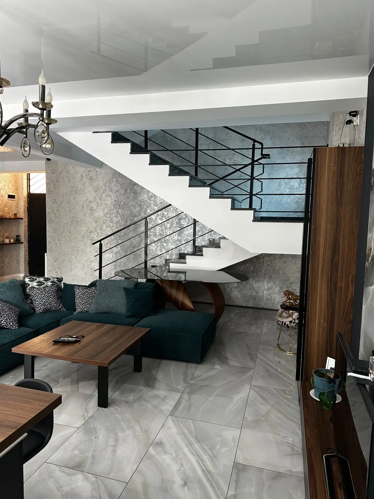 For Sale 10+ Room Private House Isanshi, 7 of 12