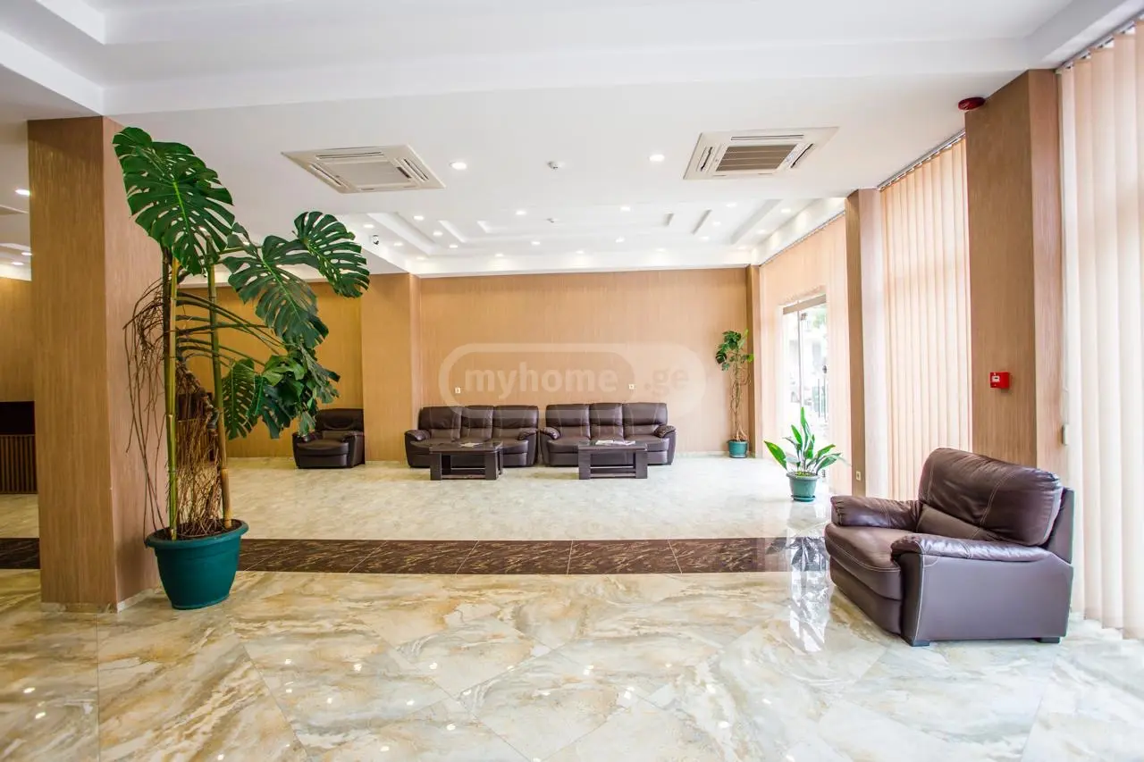 For Sale 10+ Room Sastumro In Batumi view 14