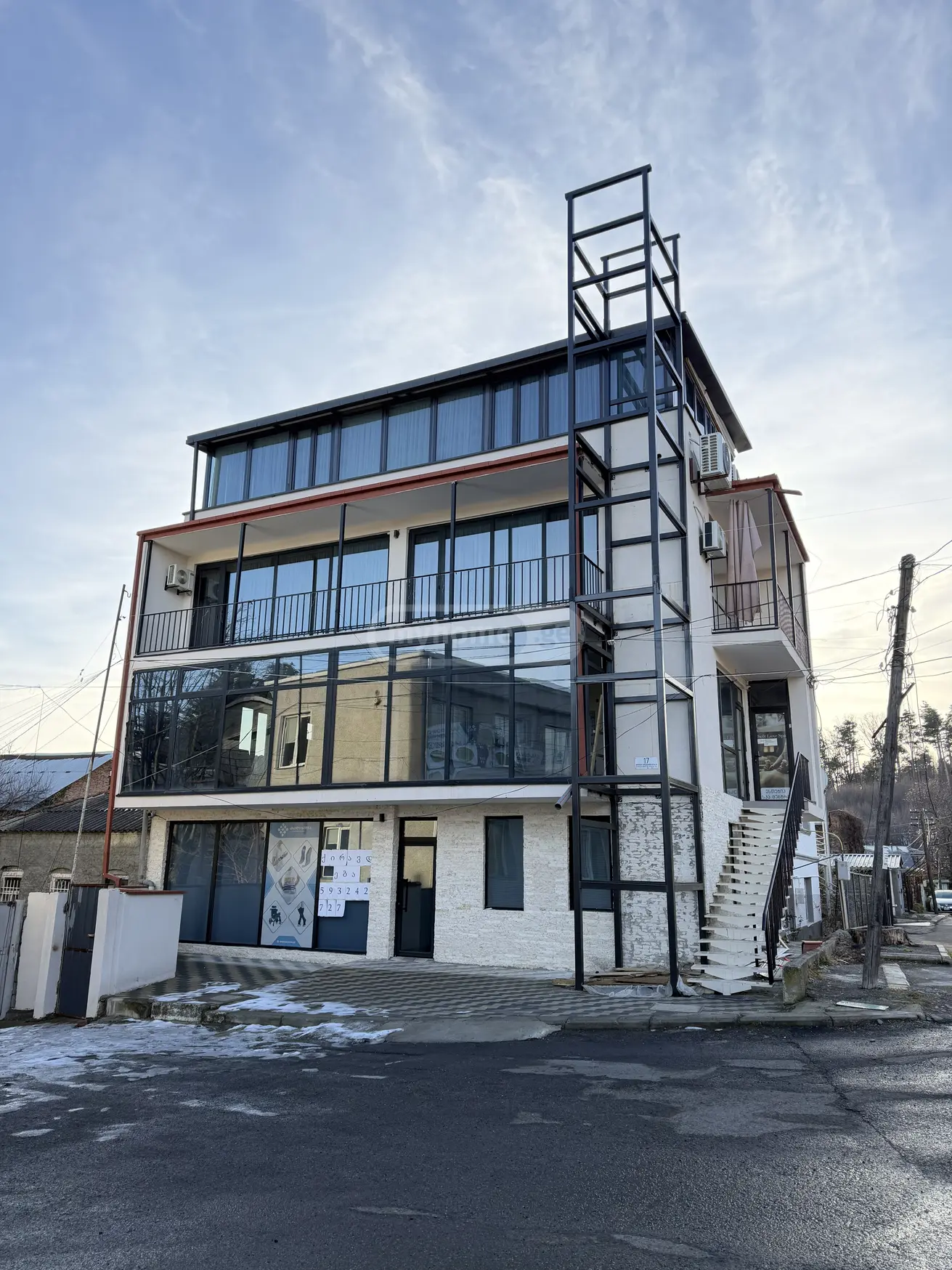 For Rent Saopise Commercial Space Telavshi view 1