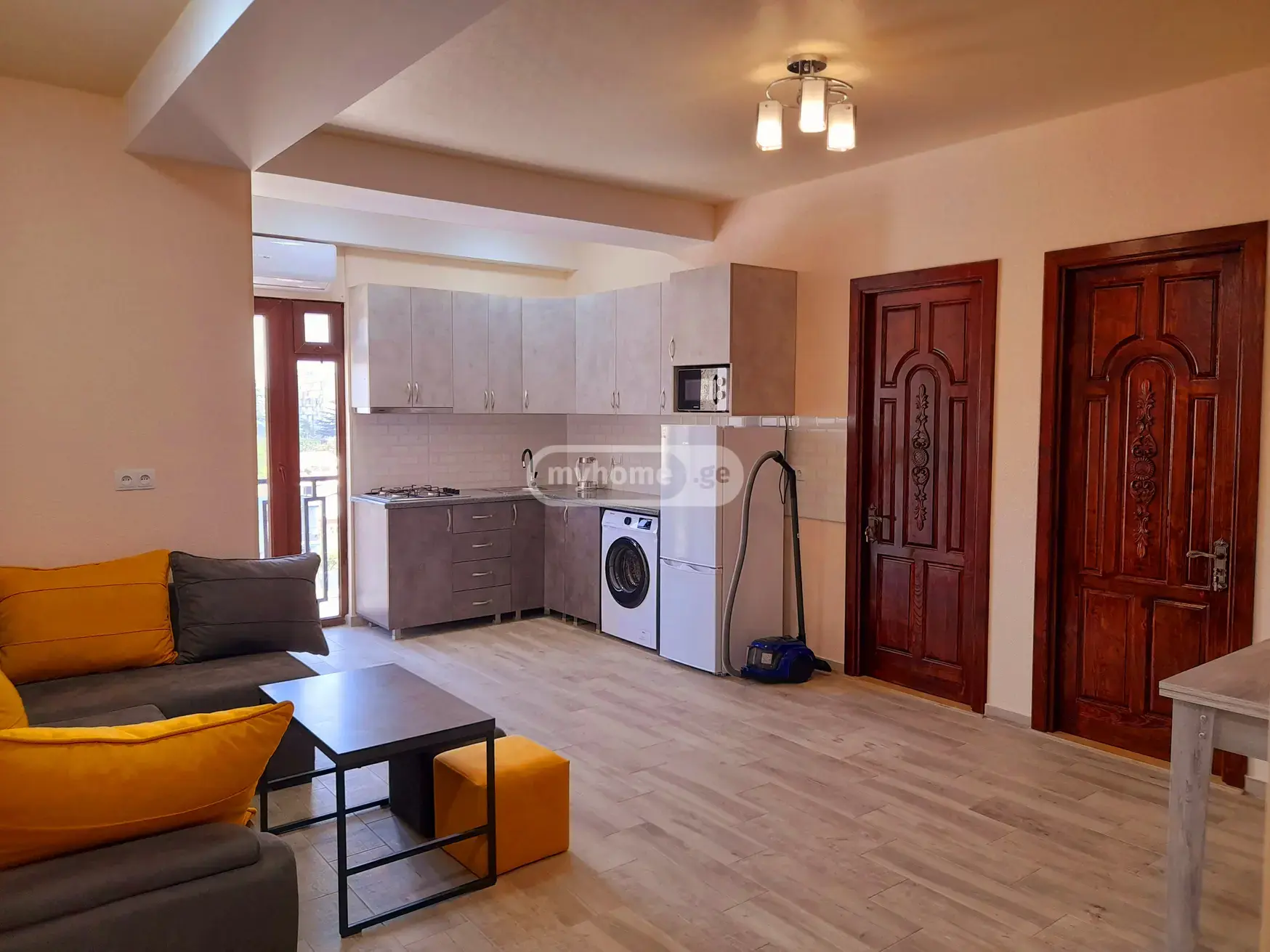 For Rent 3 Room Apartment Kutaisshi, 1 of 12