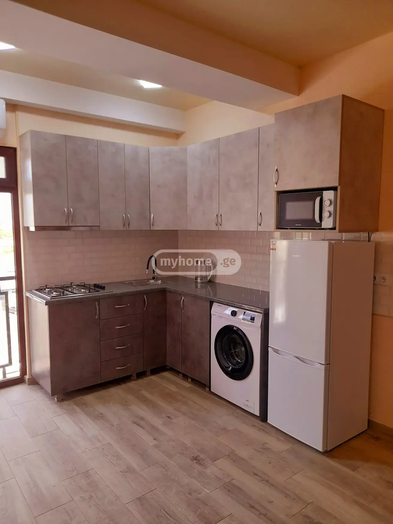 For Rent 3 Room Apartment Kutaisshi, 3 of 12