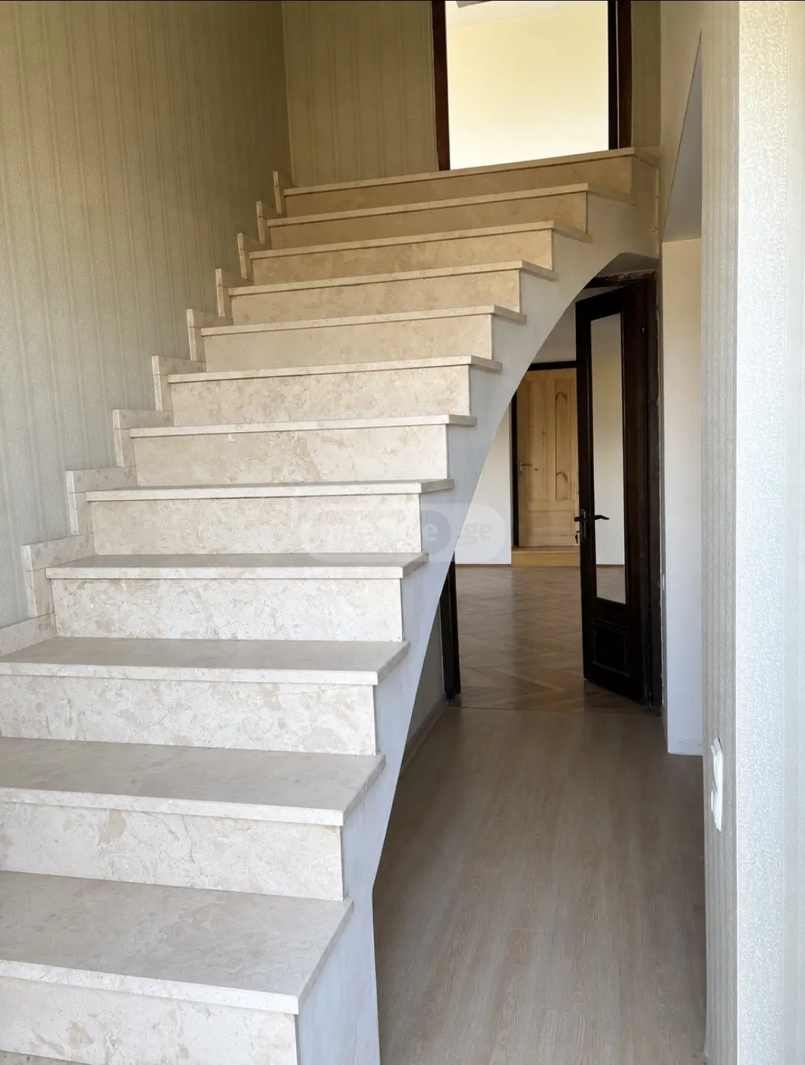 For Rent 10+ Room Sastumro Telavshi view 4