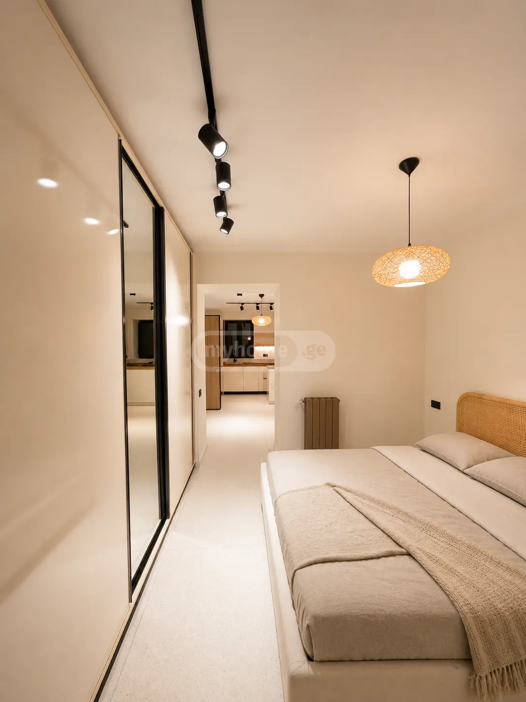 For Sale 3 Room Apartment, 6 of 10