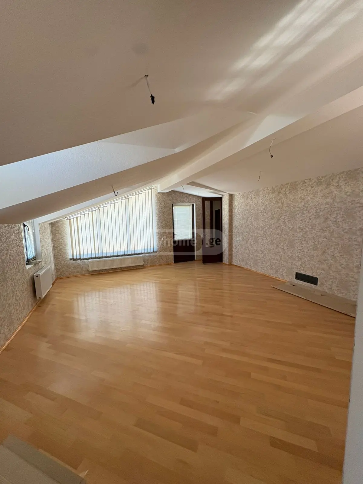 For Rent 10+ Room Sastumro Telavshi view 14