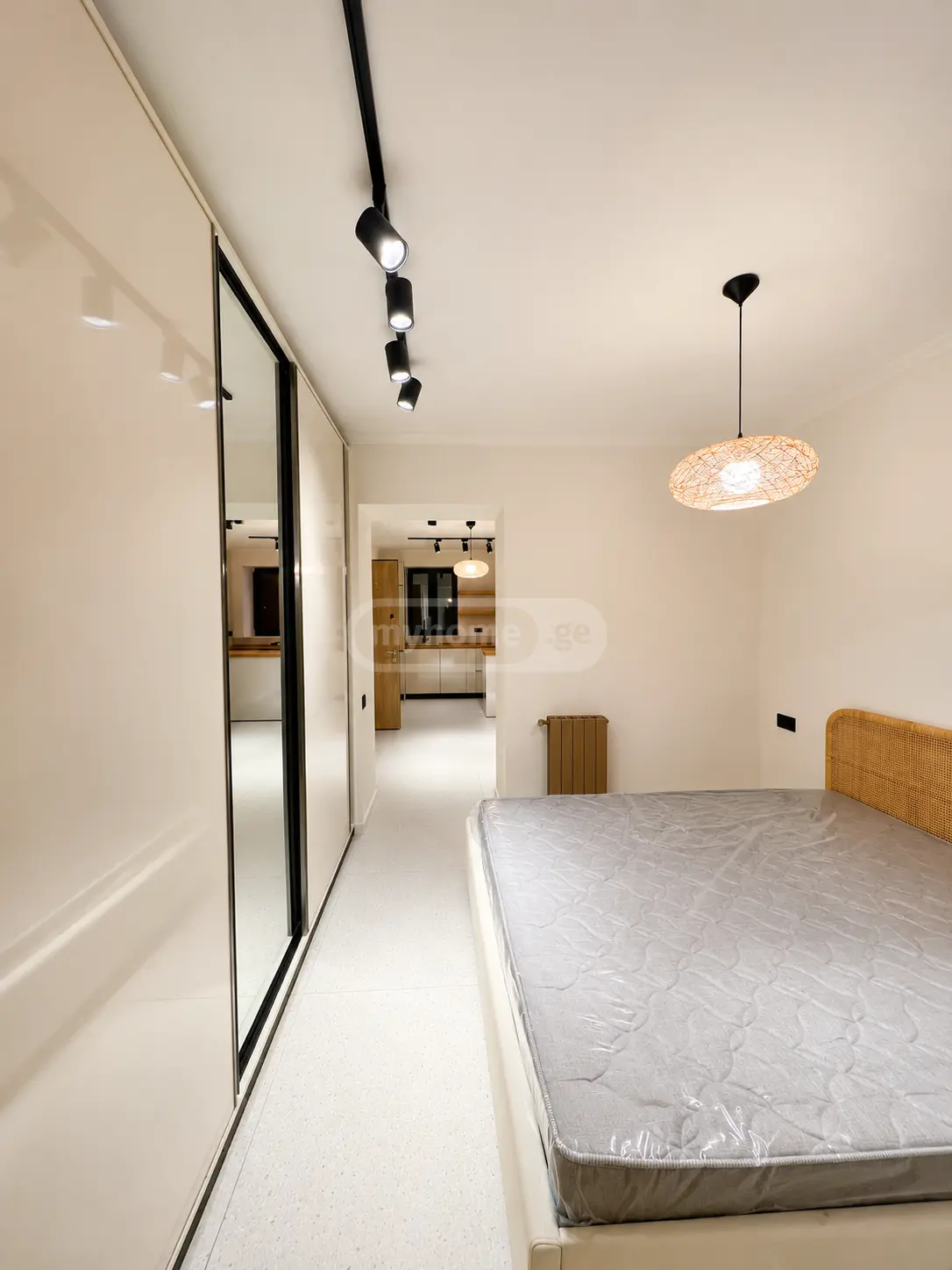 For Sale 3 Room Apartment, 3 of 10