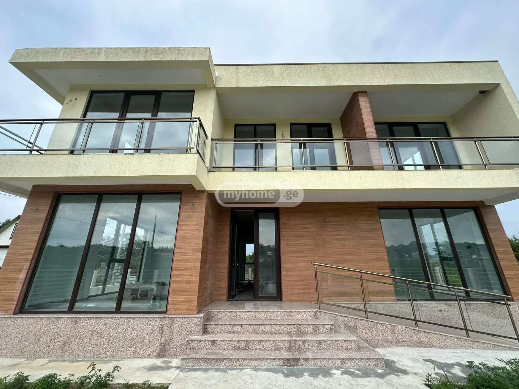 For Sale 10+ Room Private House Ozurgetis Munitsipalitetshi view 1