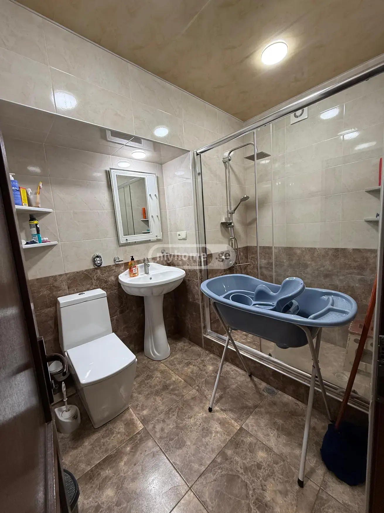 For Sale 5 Room Apartment Kutaisshi, 9 of 11