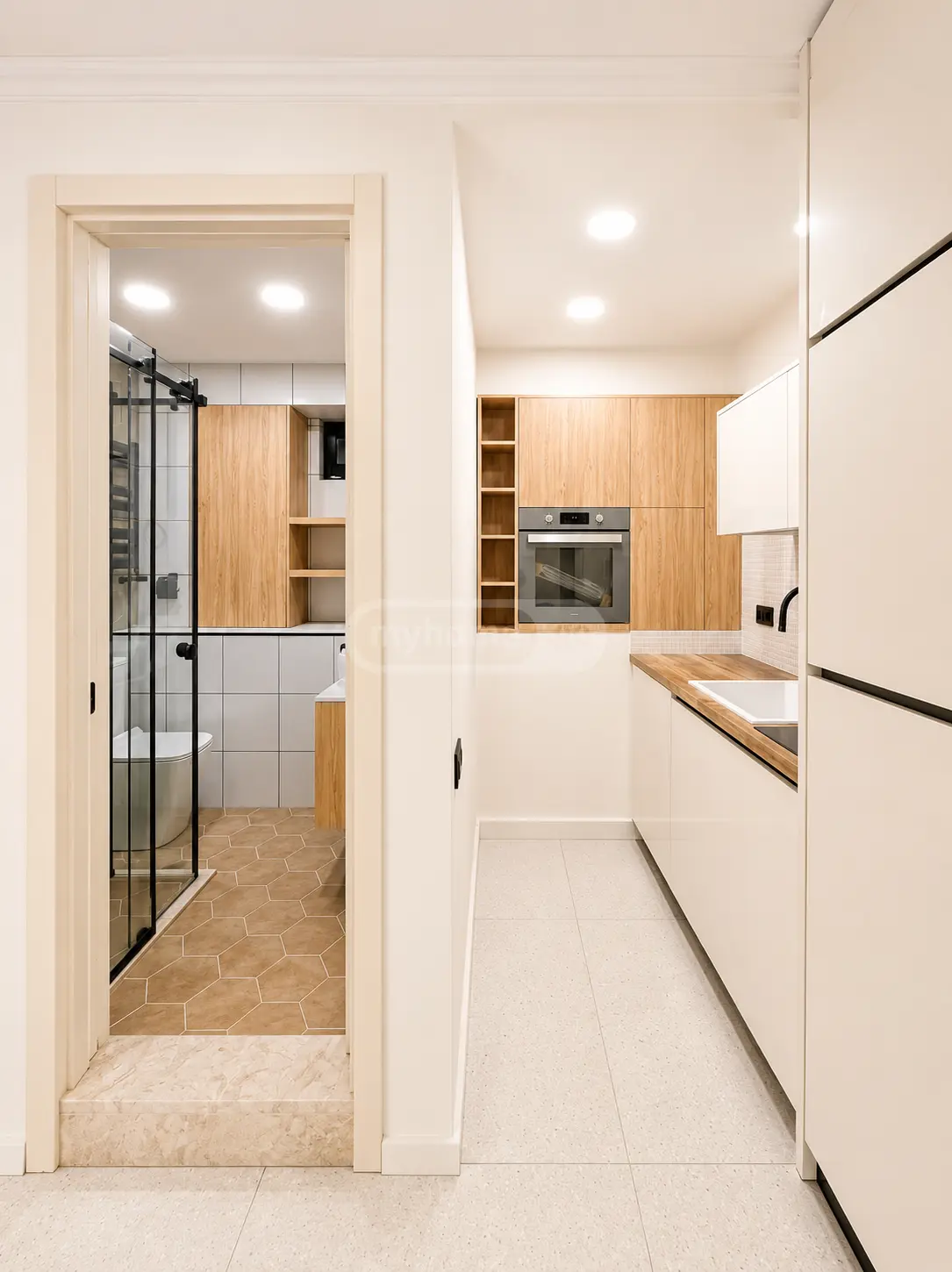 For Sale 3 Room Apartment, 9 of 10