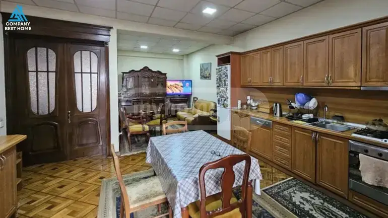 For Sale 10+ Room Private House In Batumi, 1 of 12