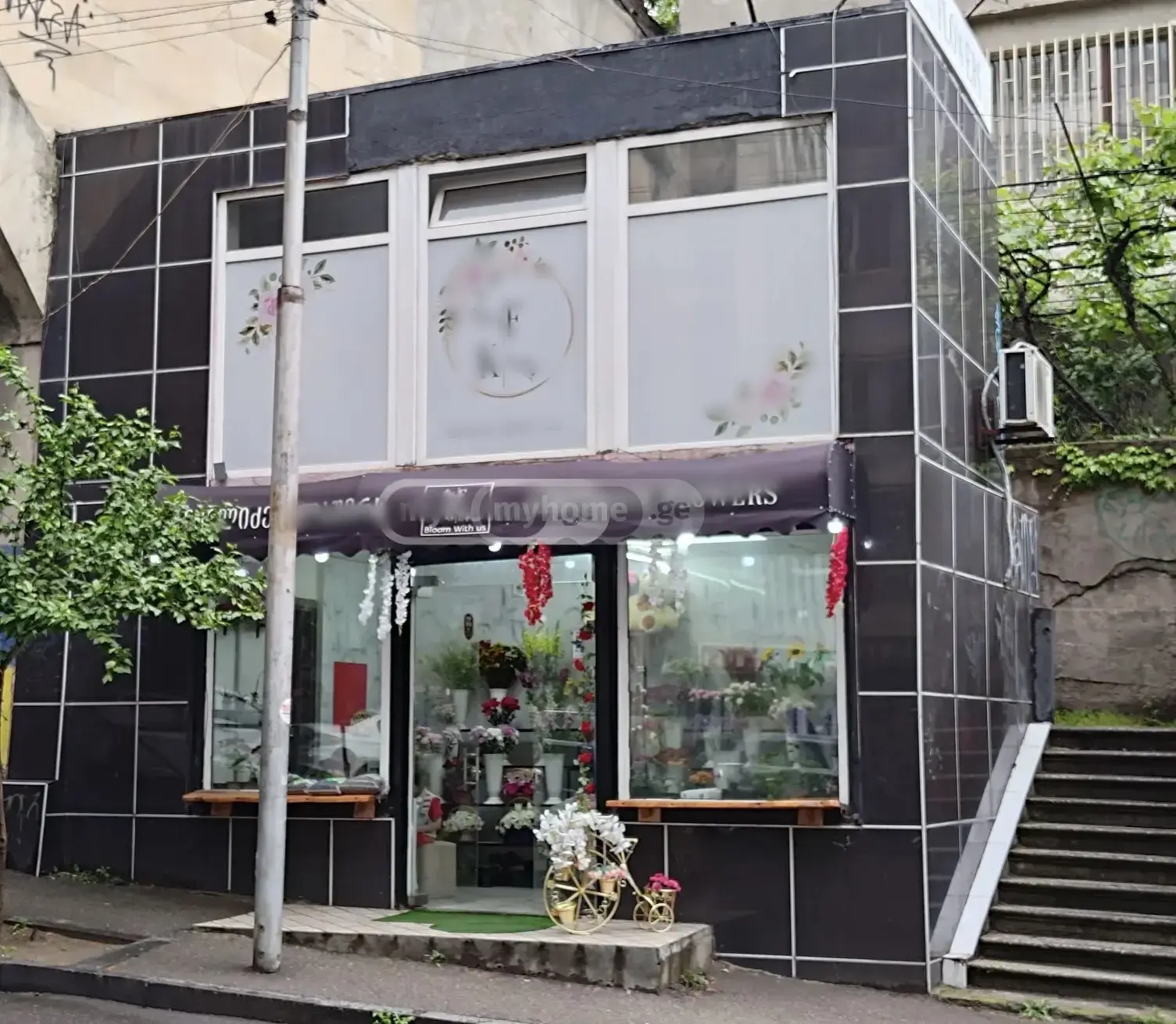 For Rent Universaluri Commercial Space In Vake, 1 of 6