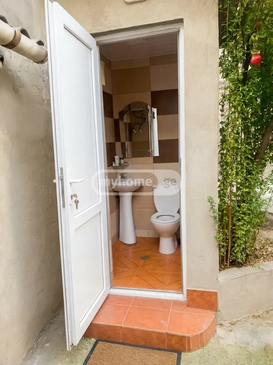 For Sale 7 Room Private House Isanshi, 9 of 12