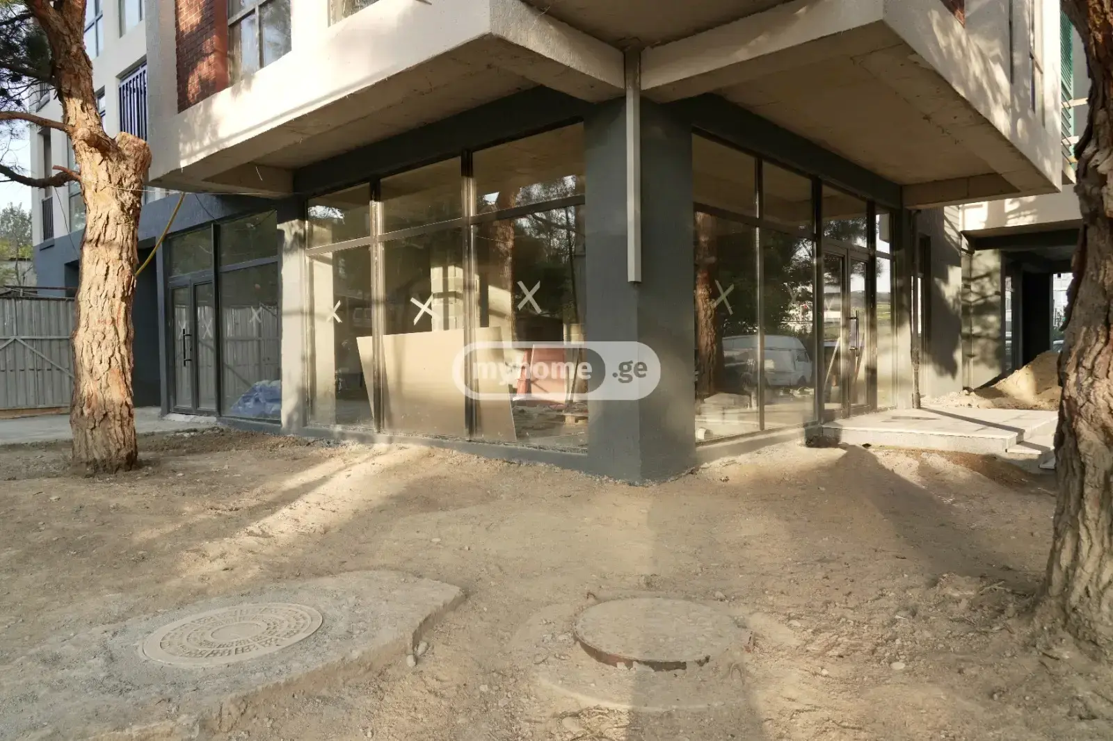 For Sale Universaluri Commercial Space Varketilshi, 1 of 10
