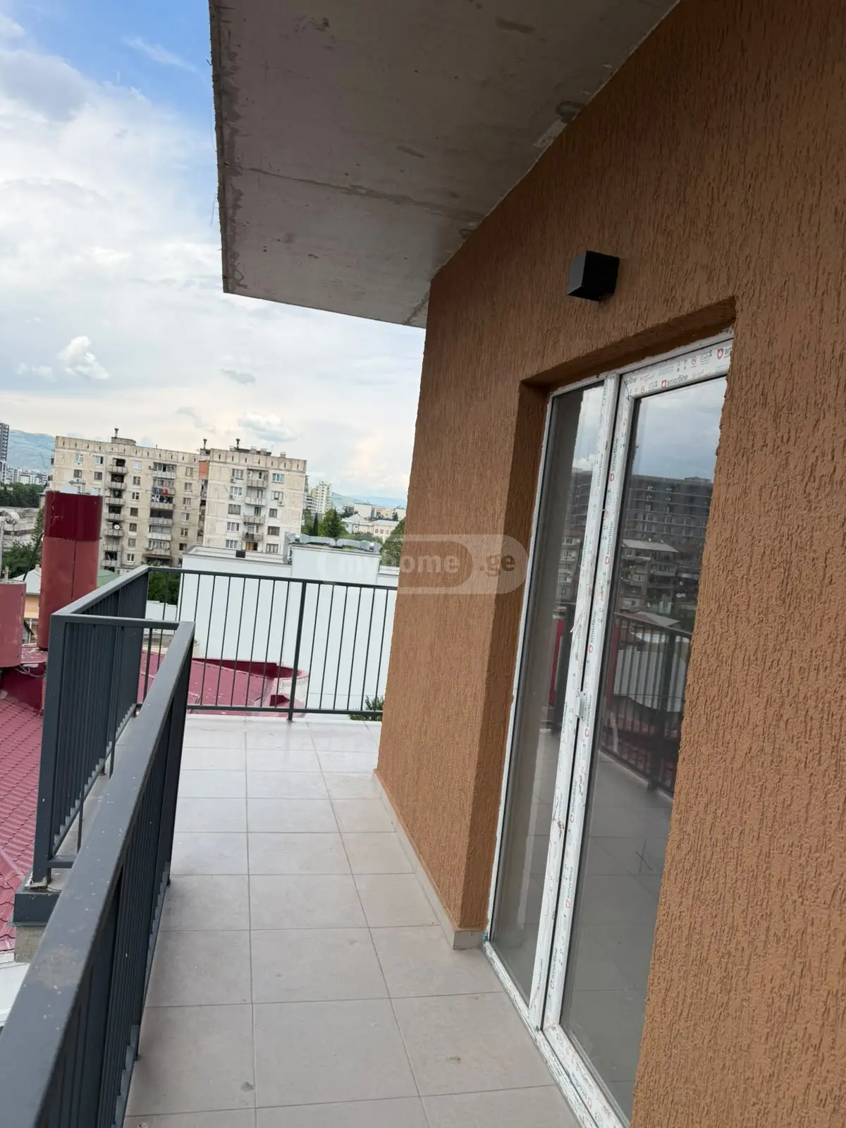 For Sale 5 Room Apartment Nadzaladevshi, 1 of 12