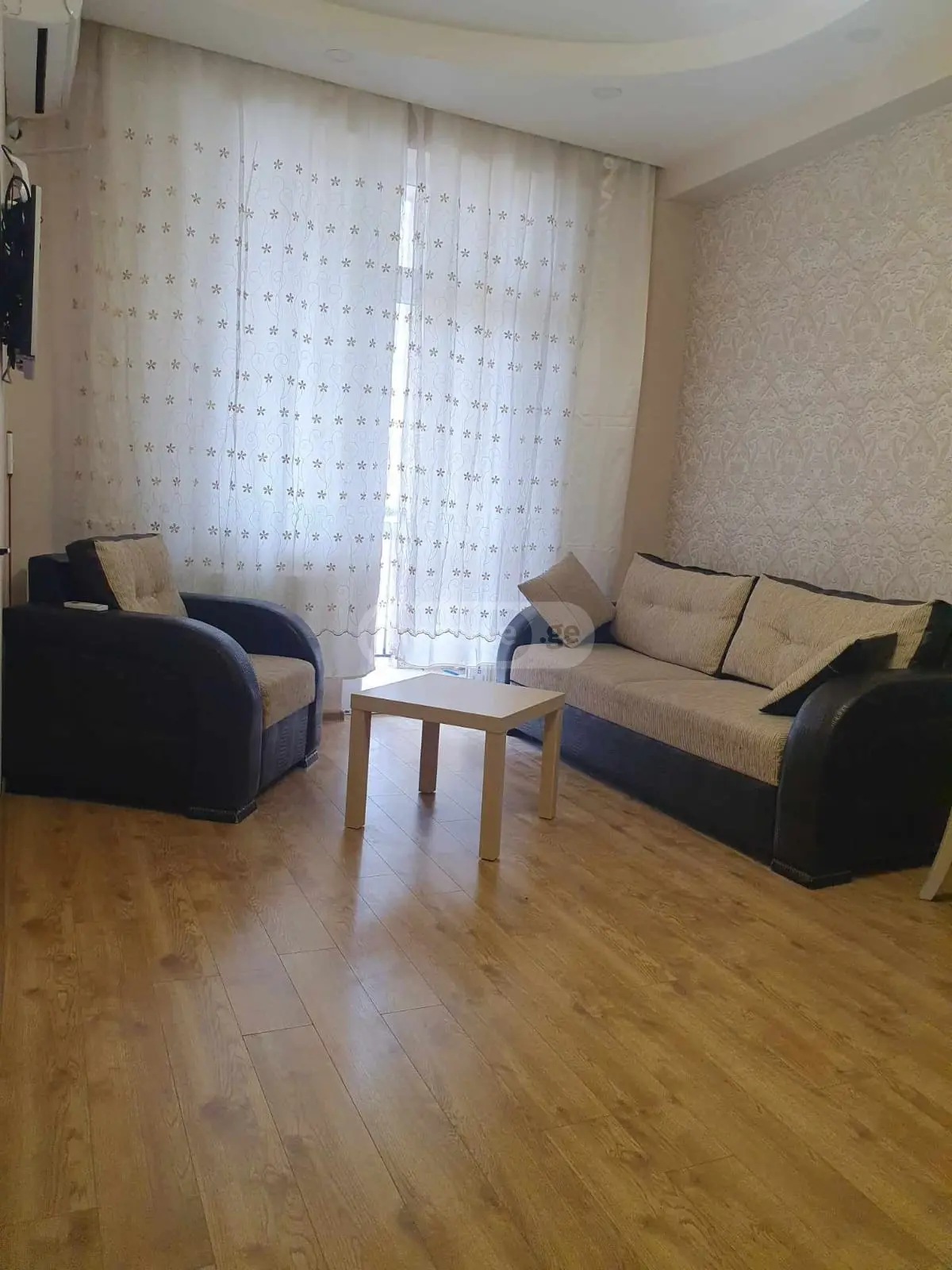 For Rent 2 Room Apartment, 3 of 12