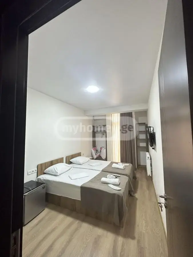For Rent 10+ Room Sastumro In Saburtalo, 4 of 11