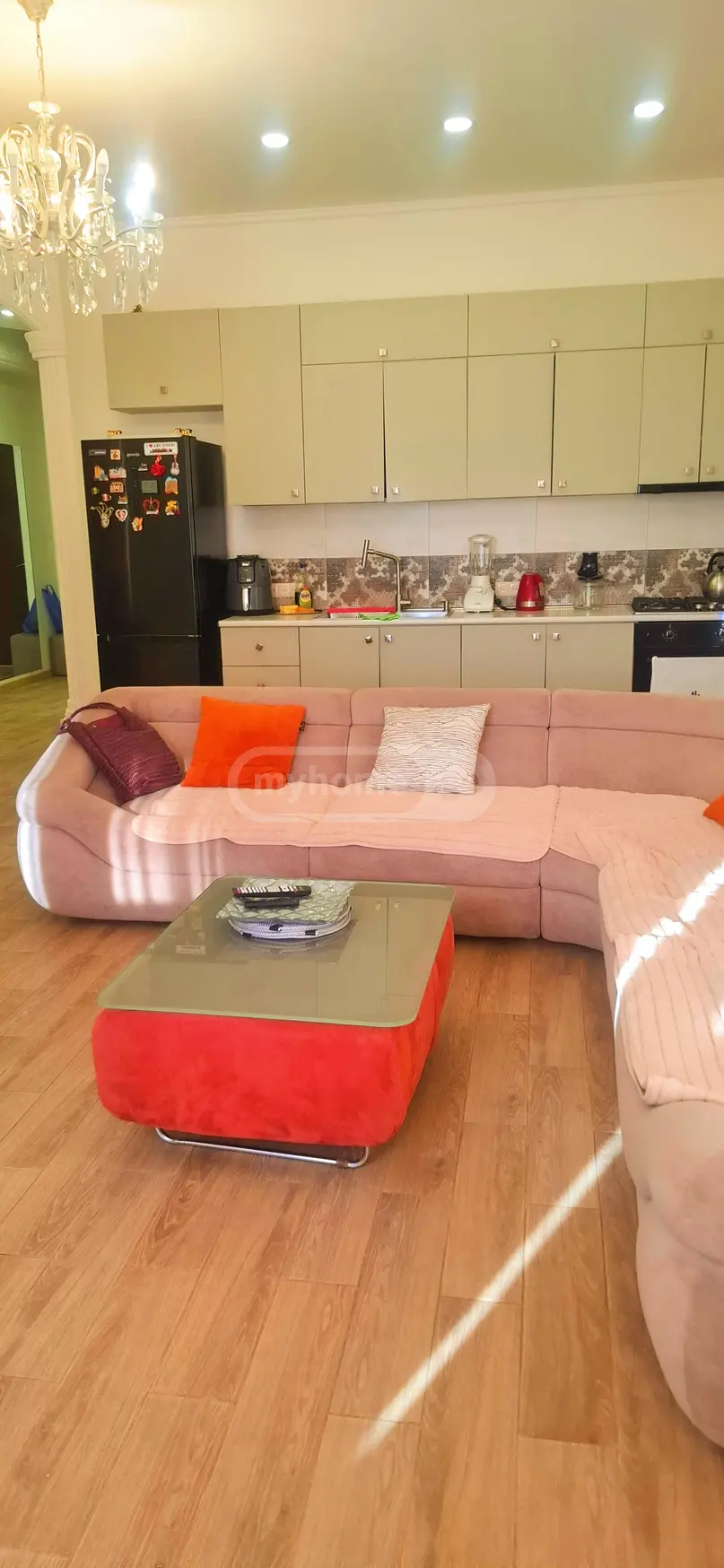 For Rent 4 Room Apartment, 7 of 12