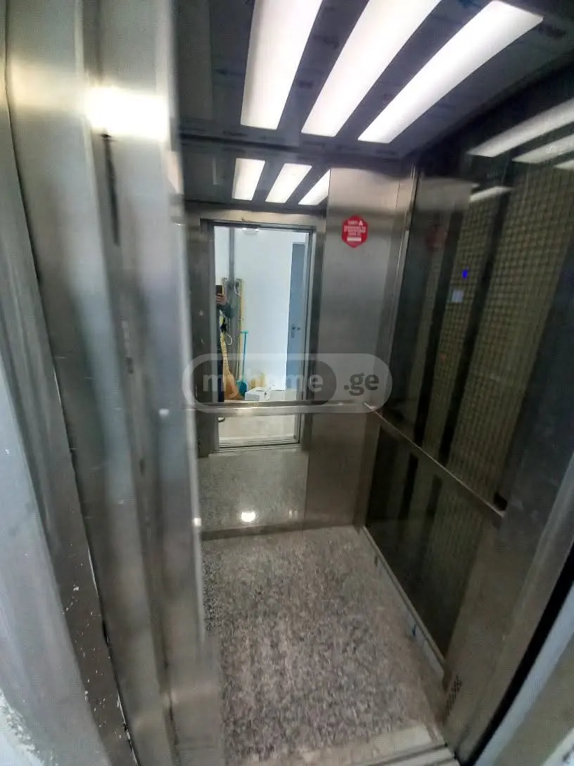 For Sale 3 Room Apartment, 3 of 8