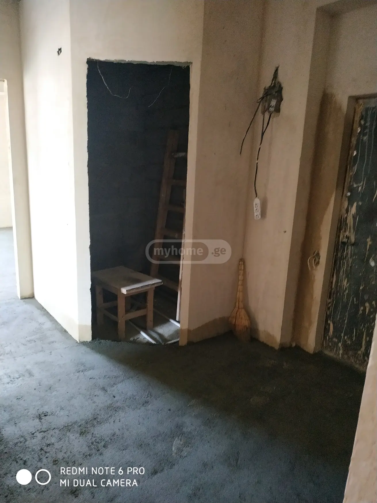 For Sale 3 Room Apartment, 8 of 8
