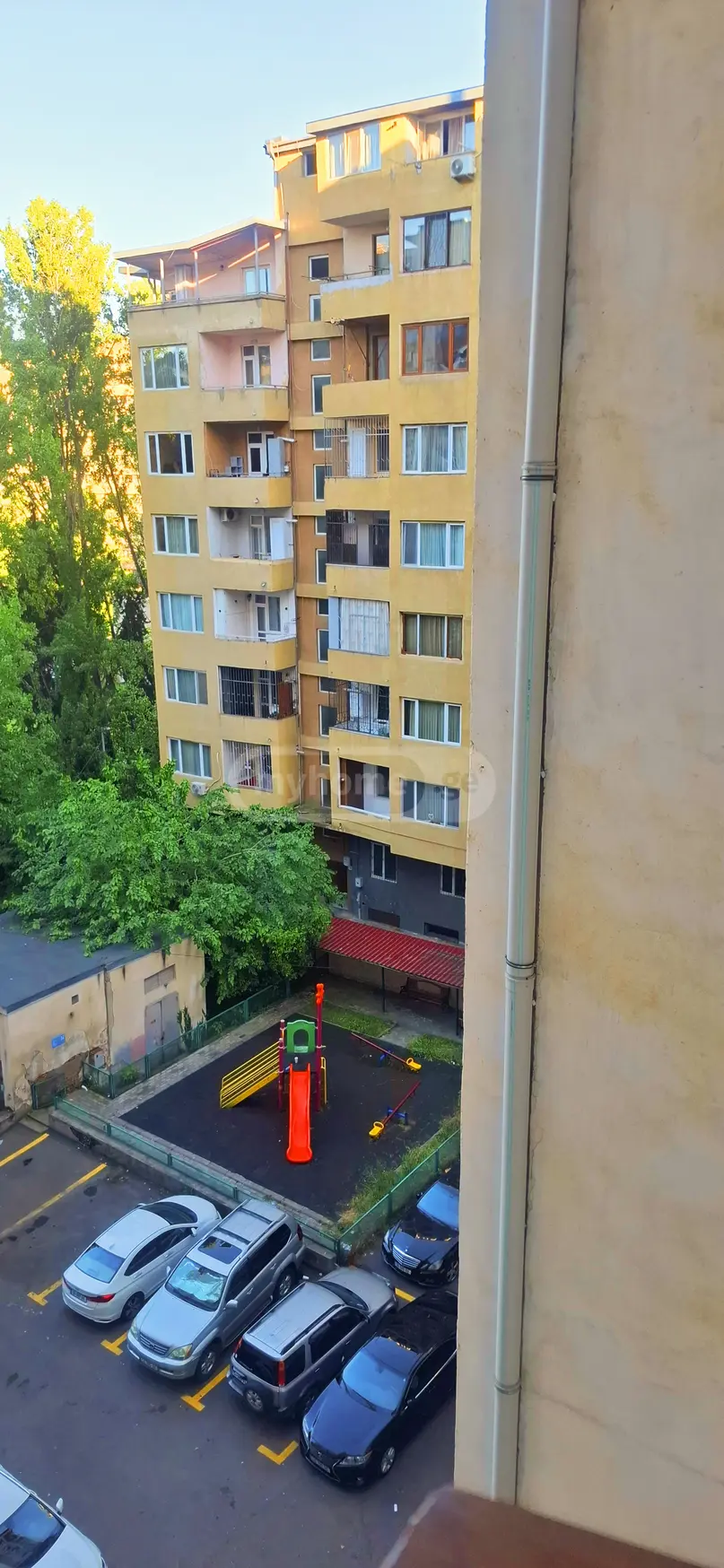 For Rent 4 Room Apartment, 4 of 12