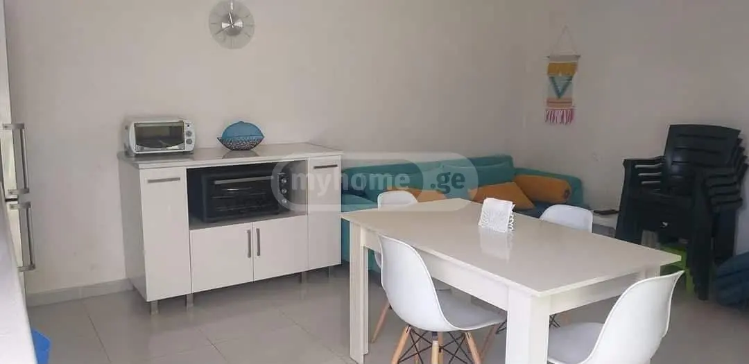 Daily Rent 4 Room Private House Kobuletshi view 4